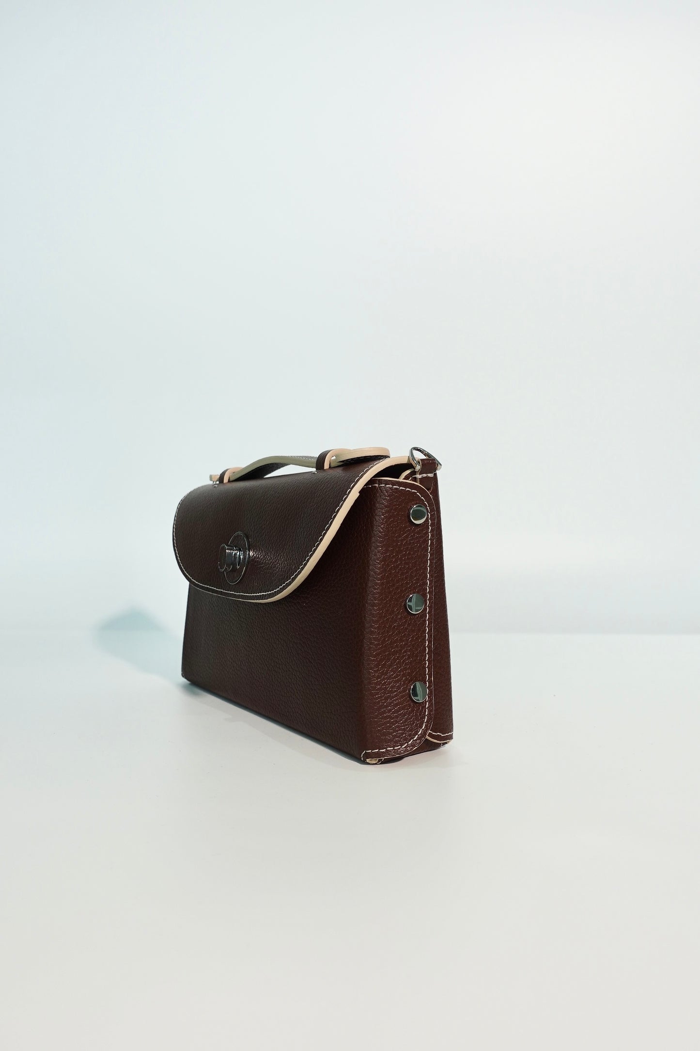 Sumi Crossbody in Palisander with Leather Insert Silver Lock