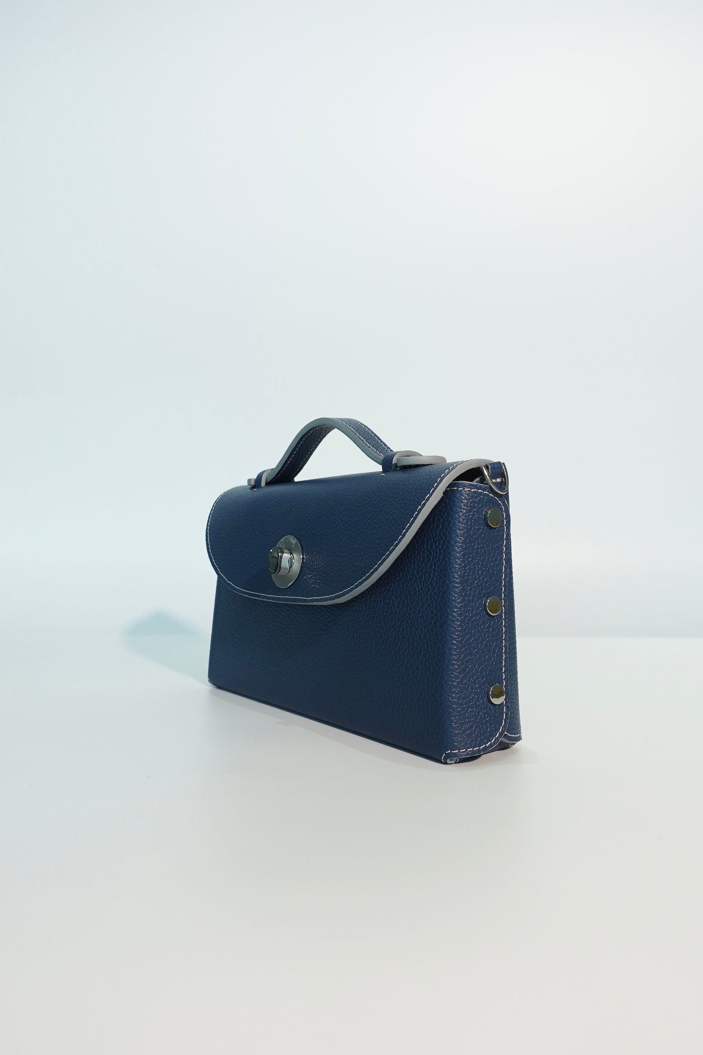 Sumi Crossbody Bag in Lavanda with Silver Hardware