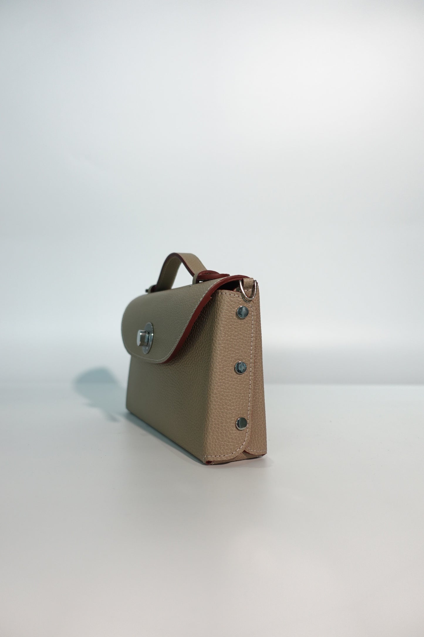 Sumi Crossbody in Taupe with Silver Lock