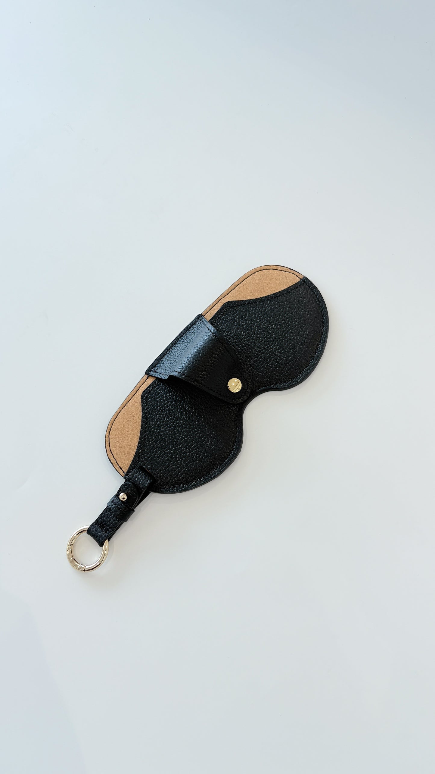Sunglass Cover in Black