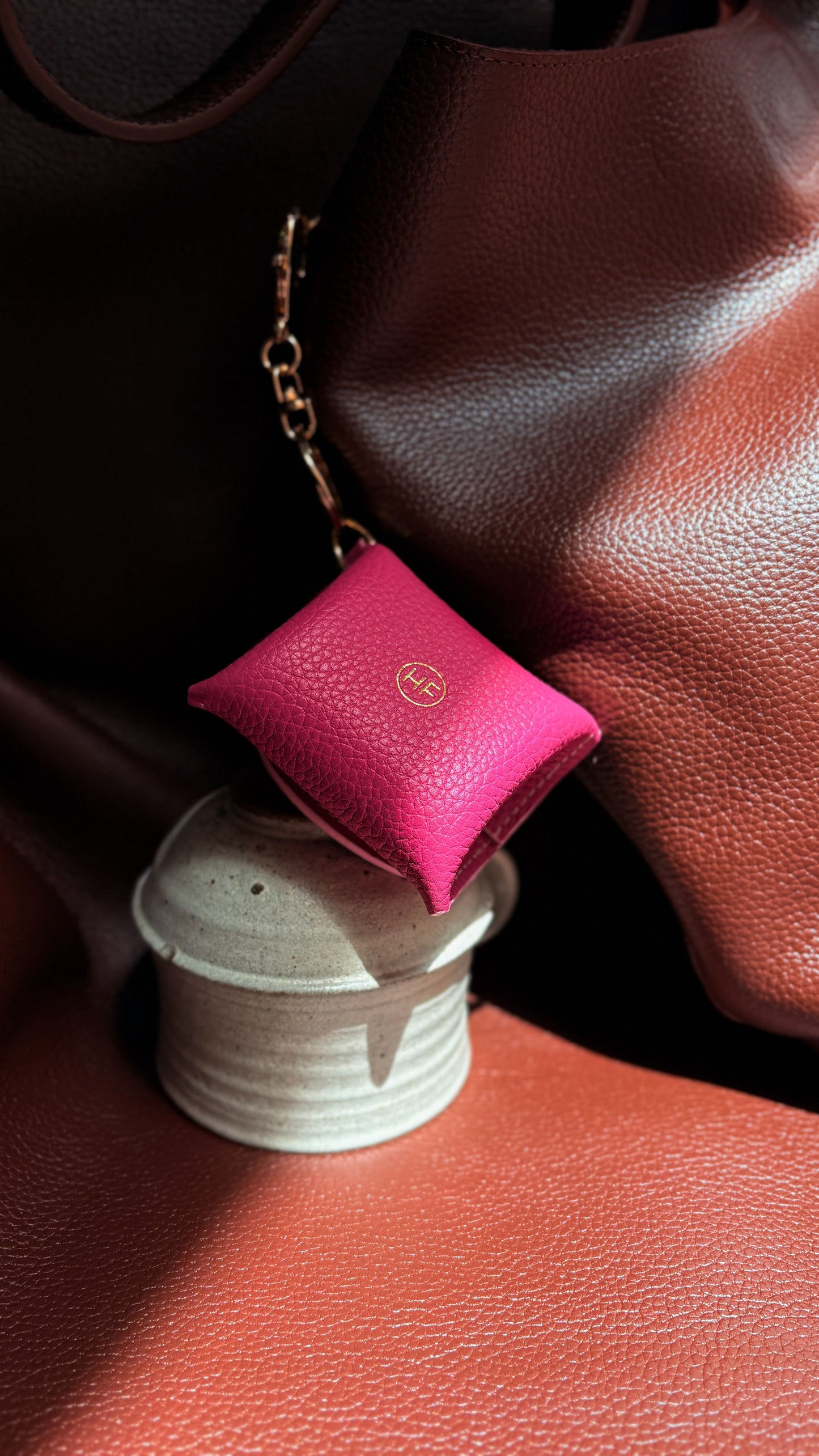 Petit Pouch in Magenta