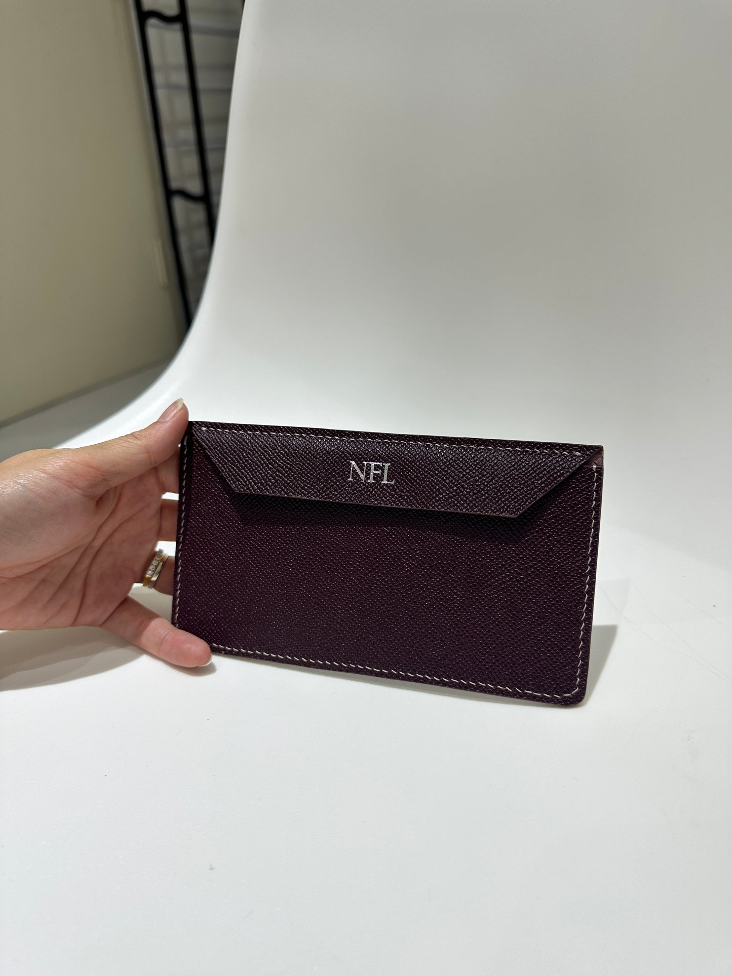 Epsom Currency Wallet in Burgundy