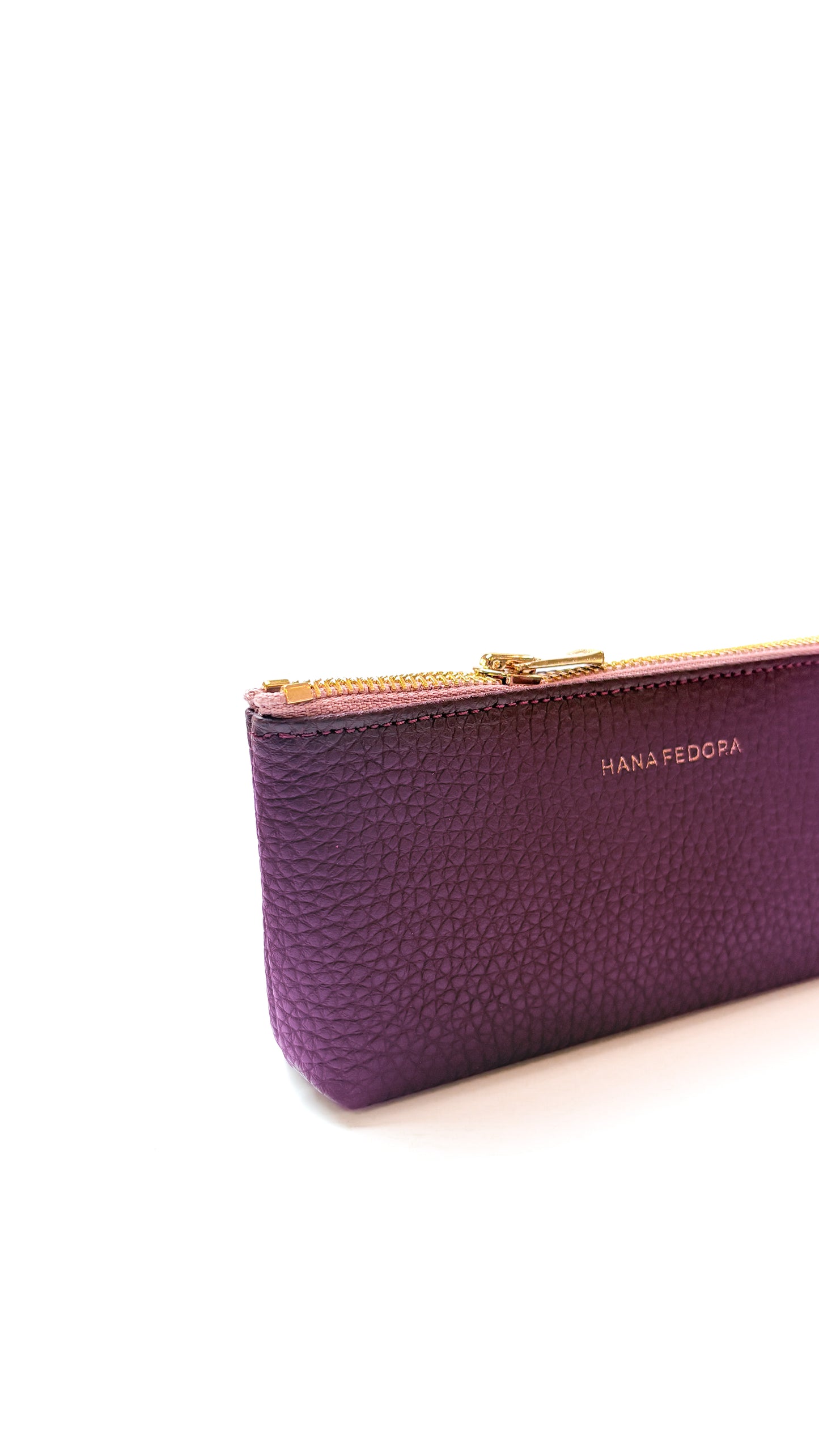 Arvo Case in Burgundy