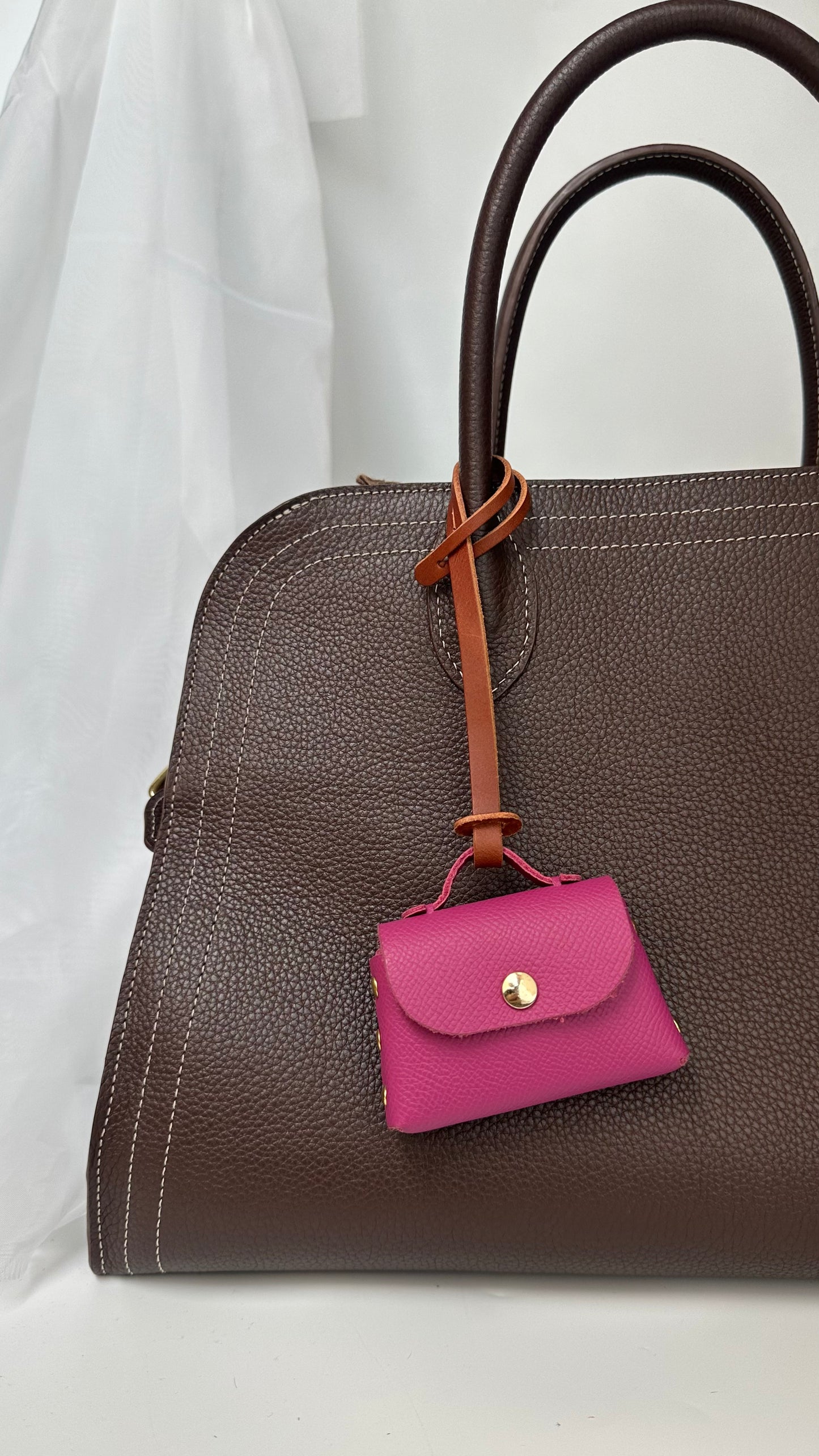 Sumi 8 charm in Rose Pourpre