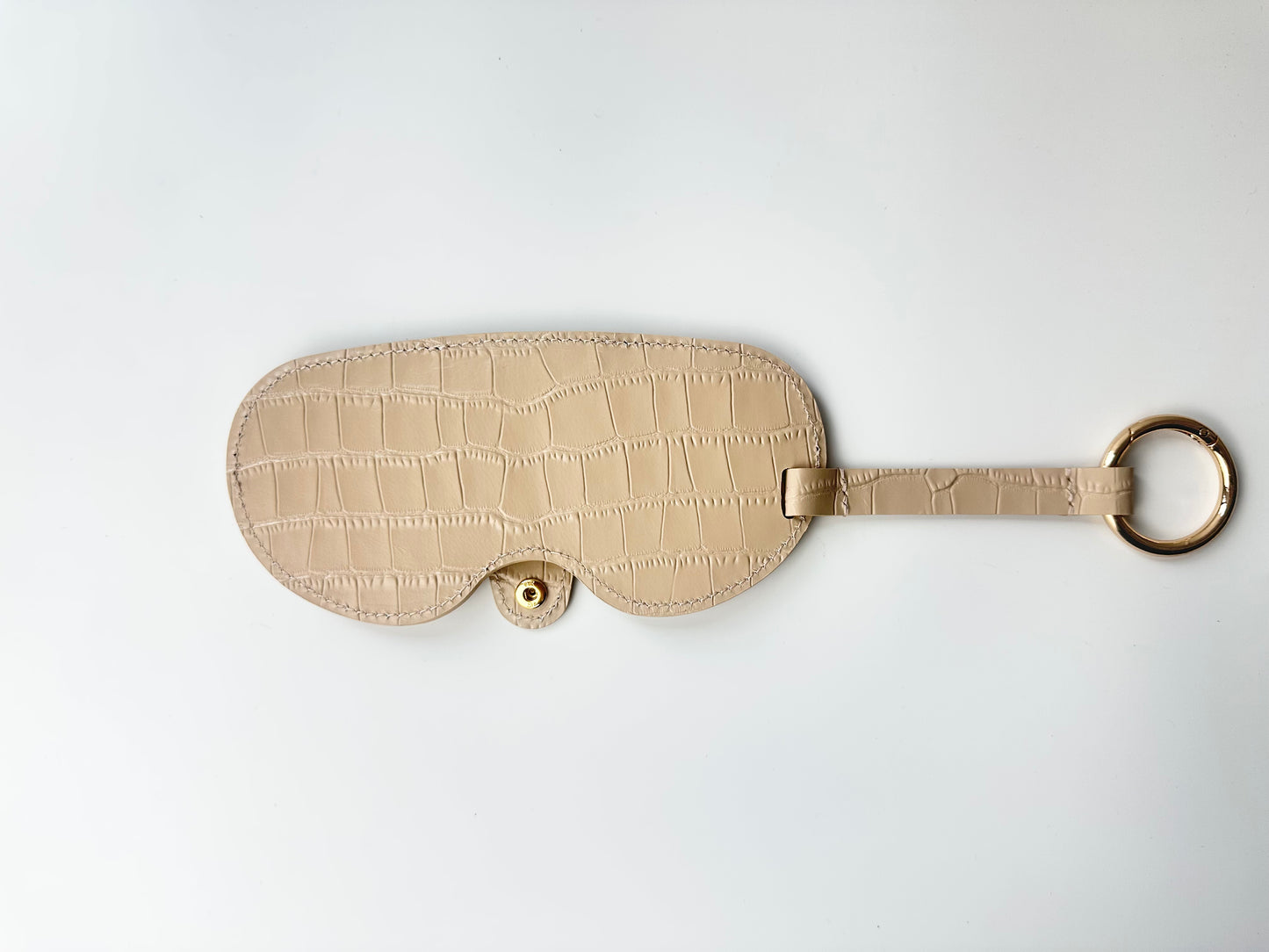 Sunglass Cover in Piedra - Croc Embossed