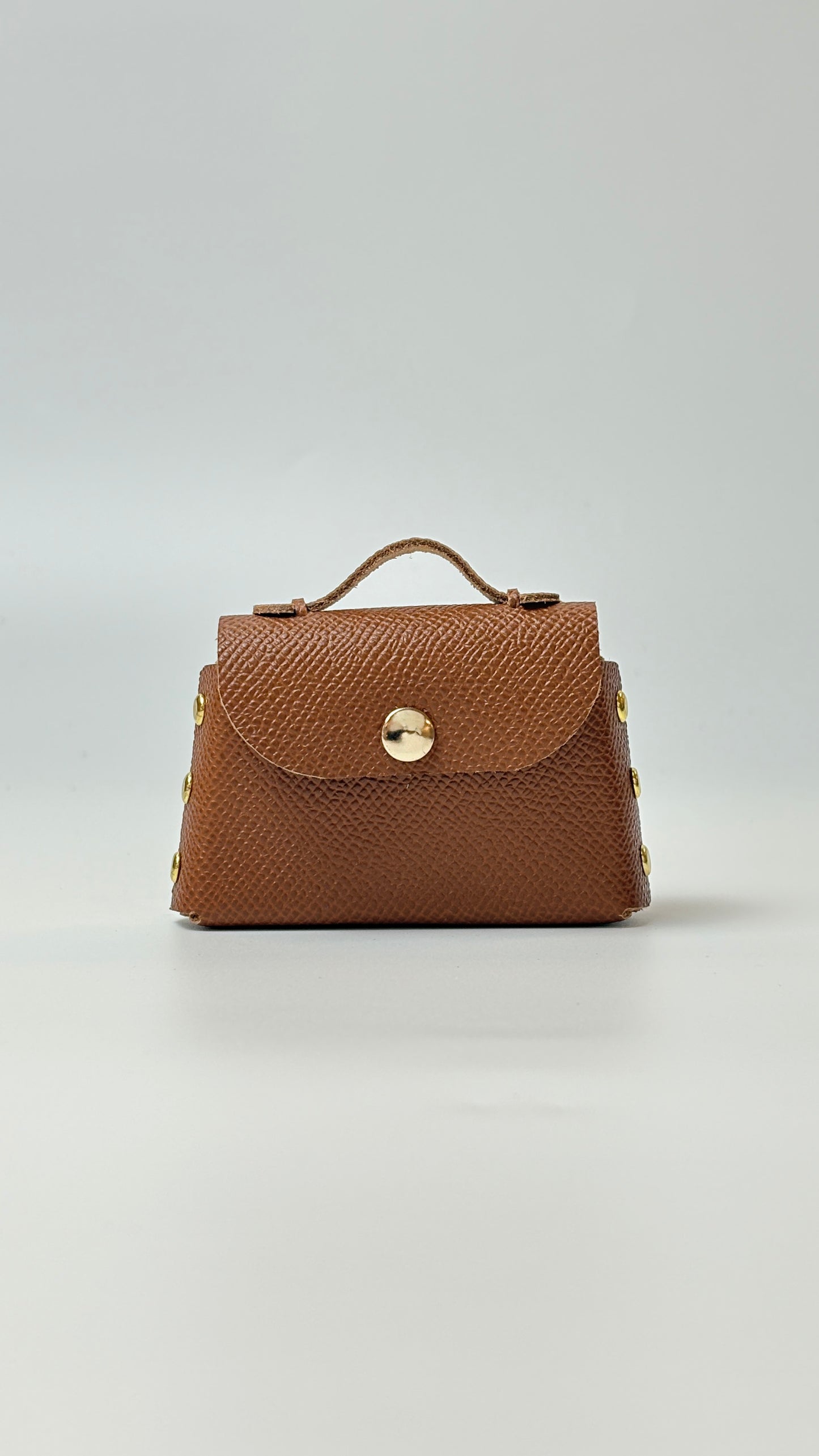 (Pre-Order) Sumi 8 charm in York Epsom leather