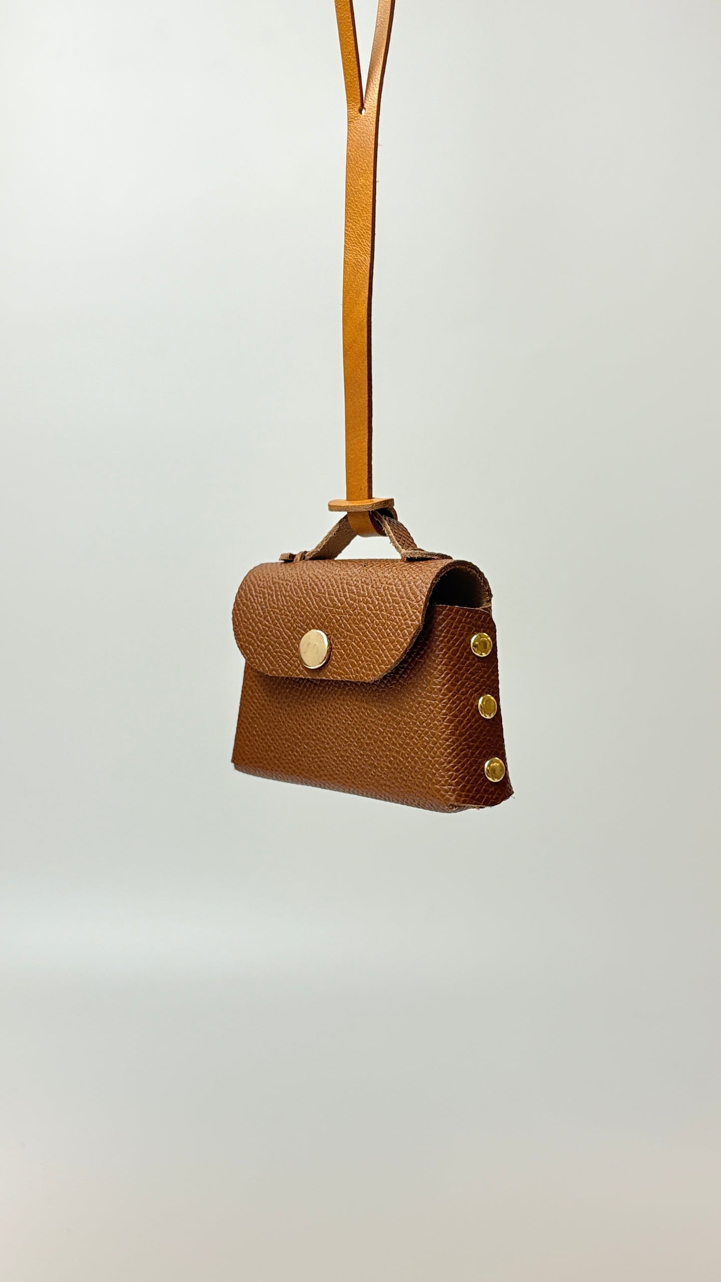 (Pre-Order) Sumi 8 charm in York Epsom leather