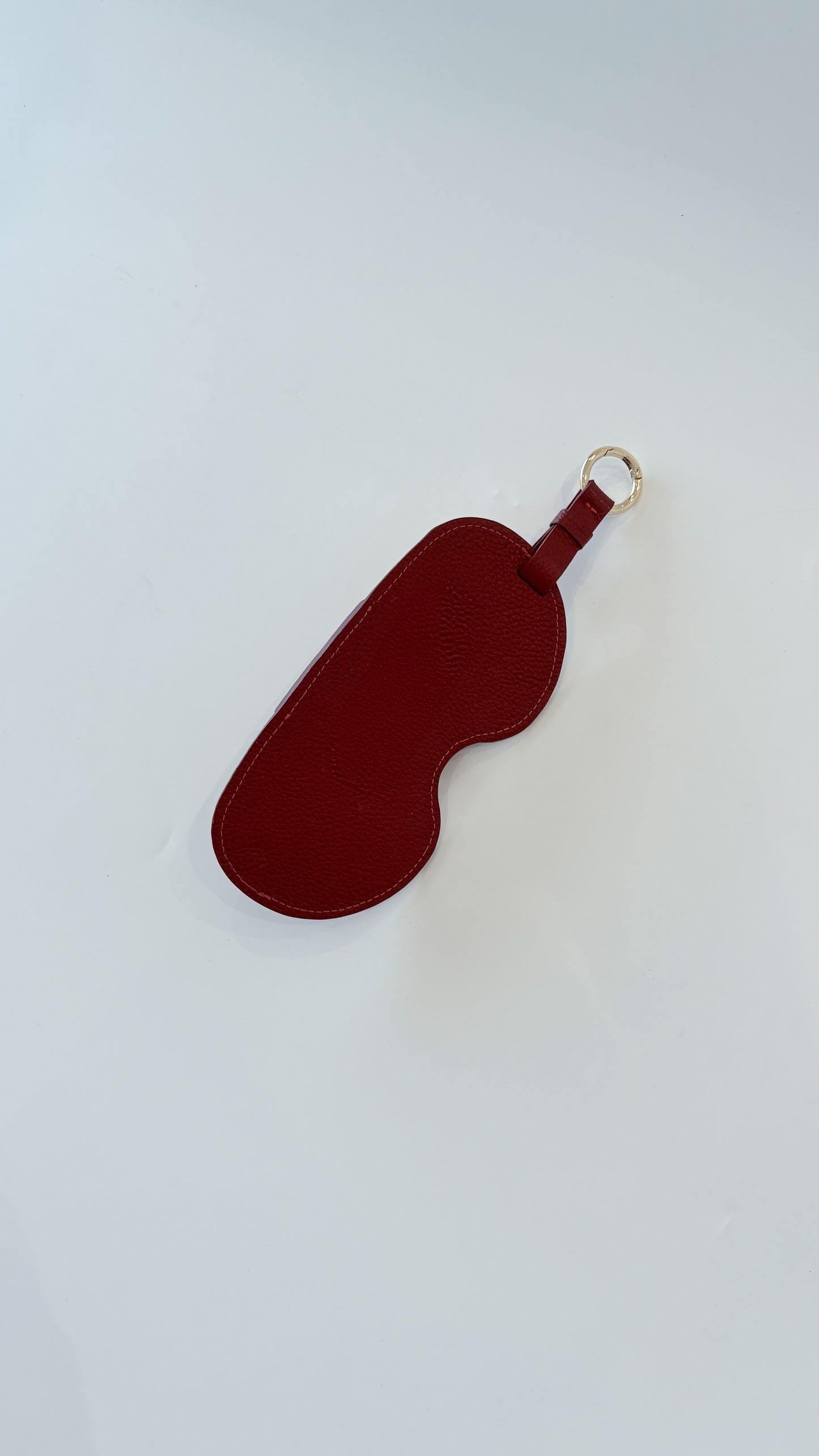 Sunglass Cover in Guinda