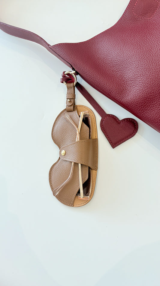 Sunglass Cover in Cuero