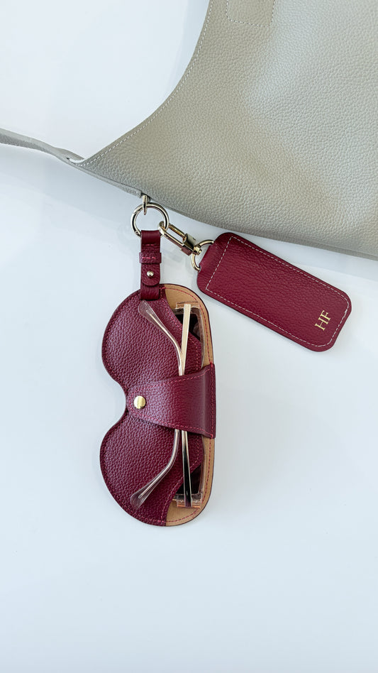 Sunglass Cover in Guinda