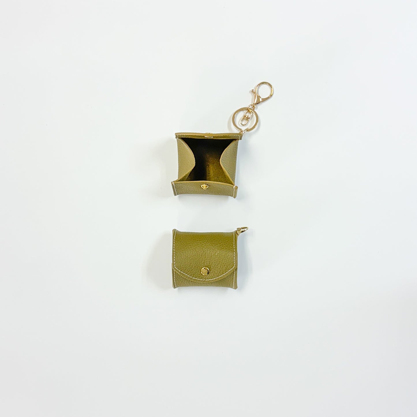 Petit Pouch in Birmania