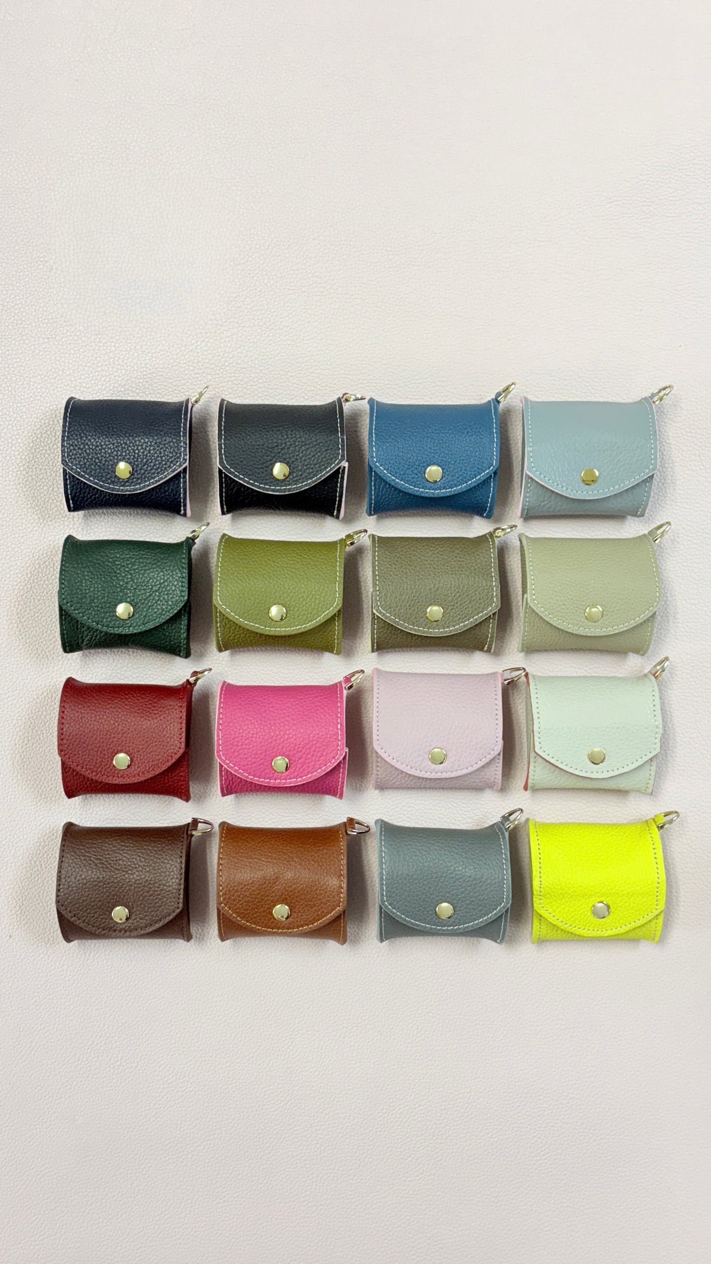 Petit Pouch in Birmania
