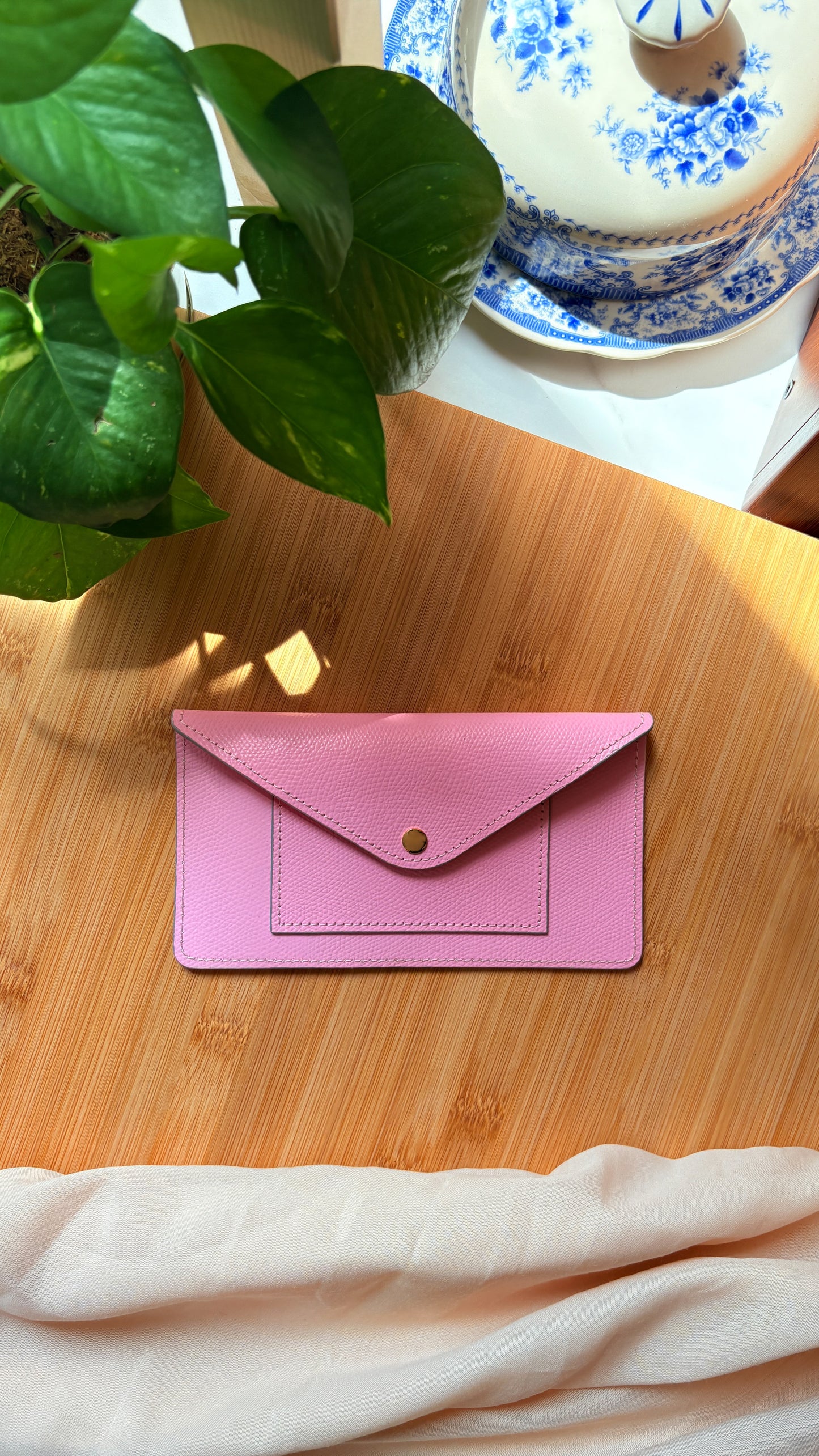 Pink with Grey Edge Epsom Currency Wallet
