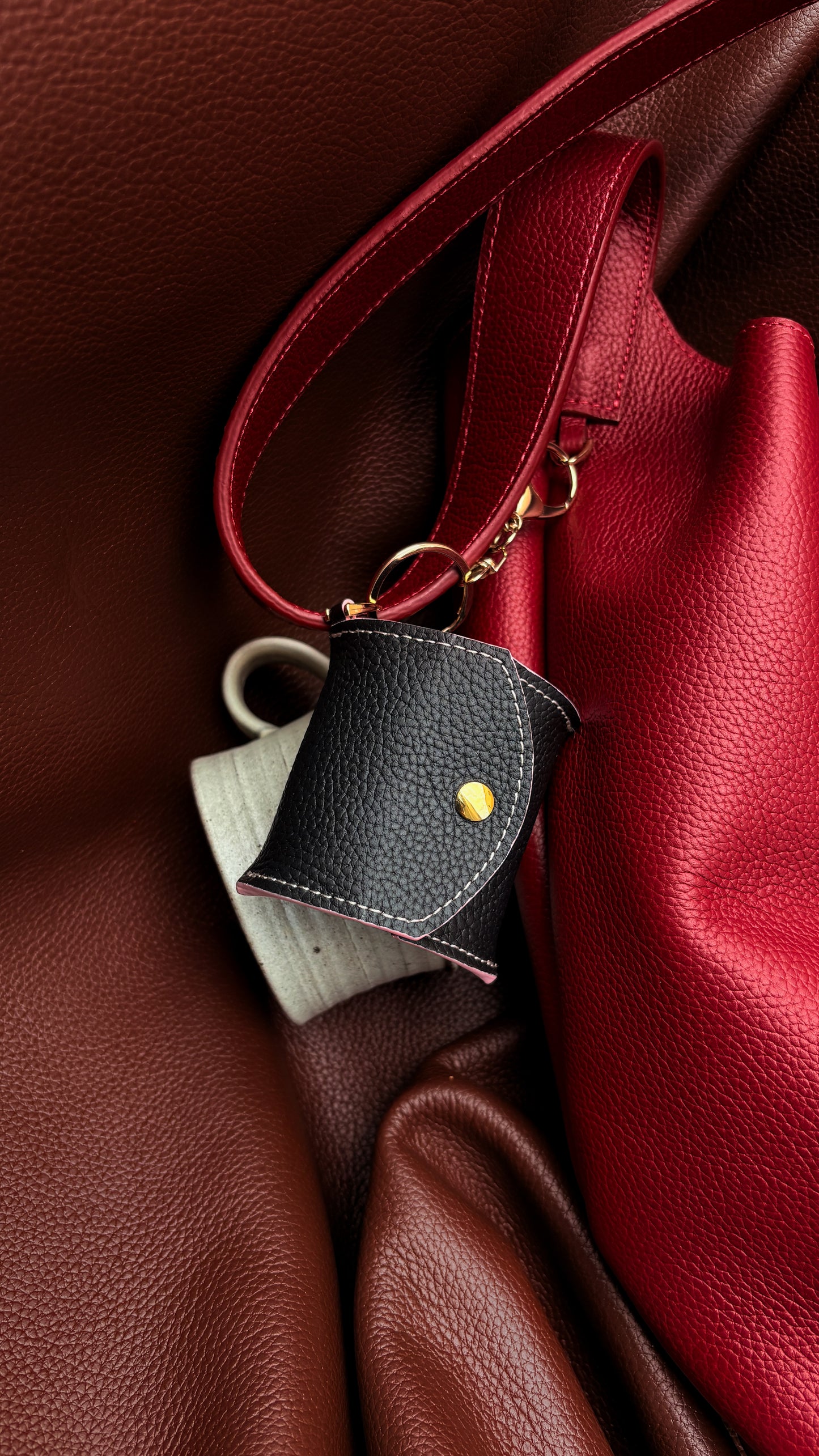 Petit Pouch in Black