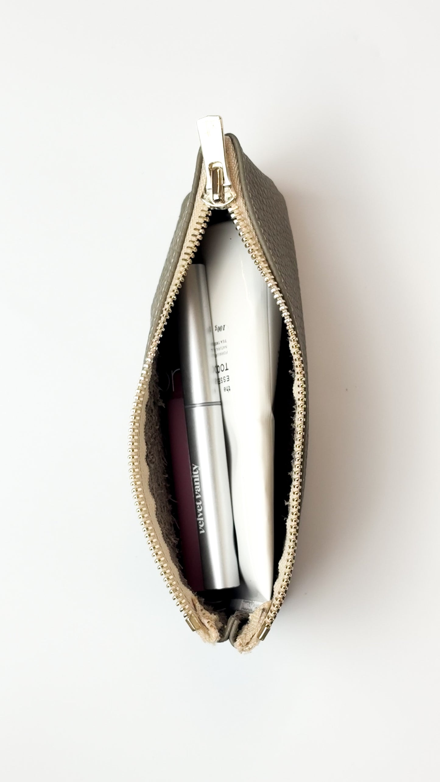 Arvo Case in Olive Green