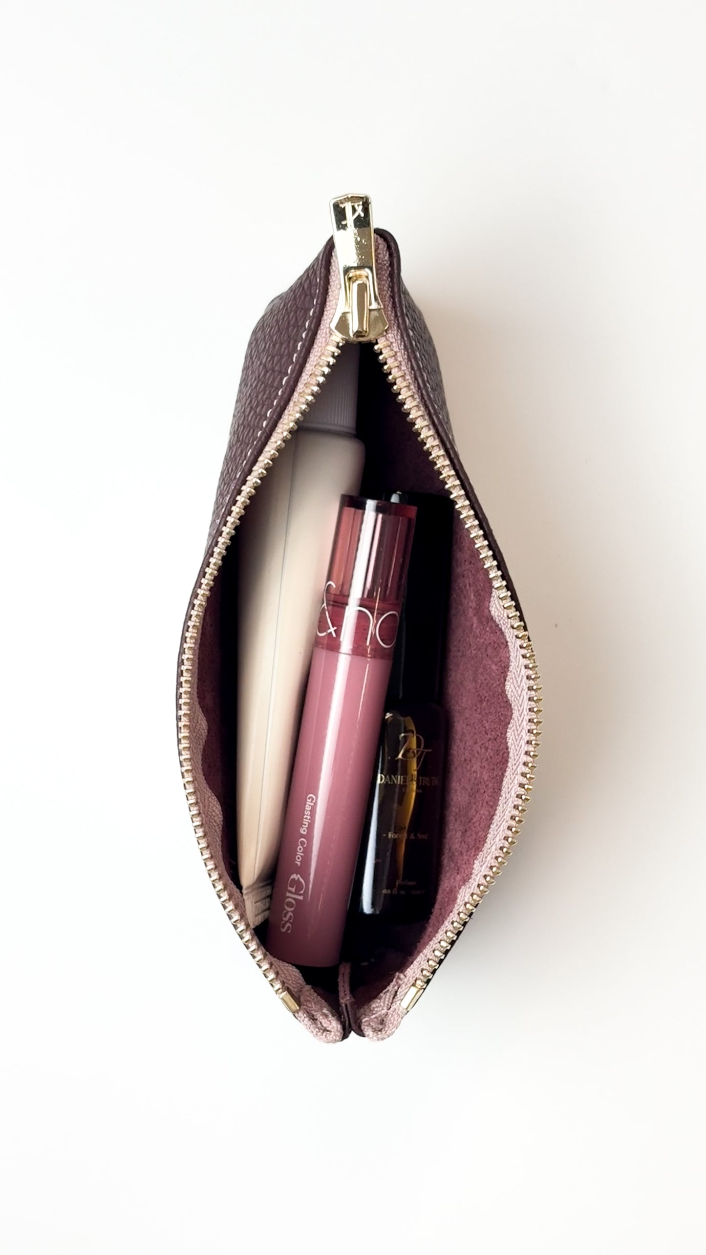 Arvo Case in Burgundy