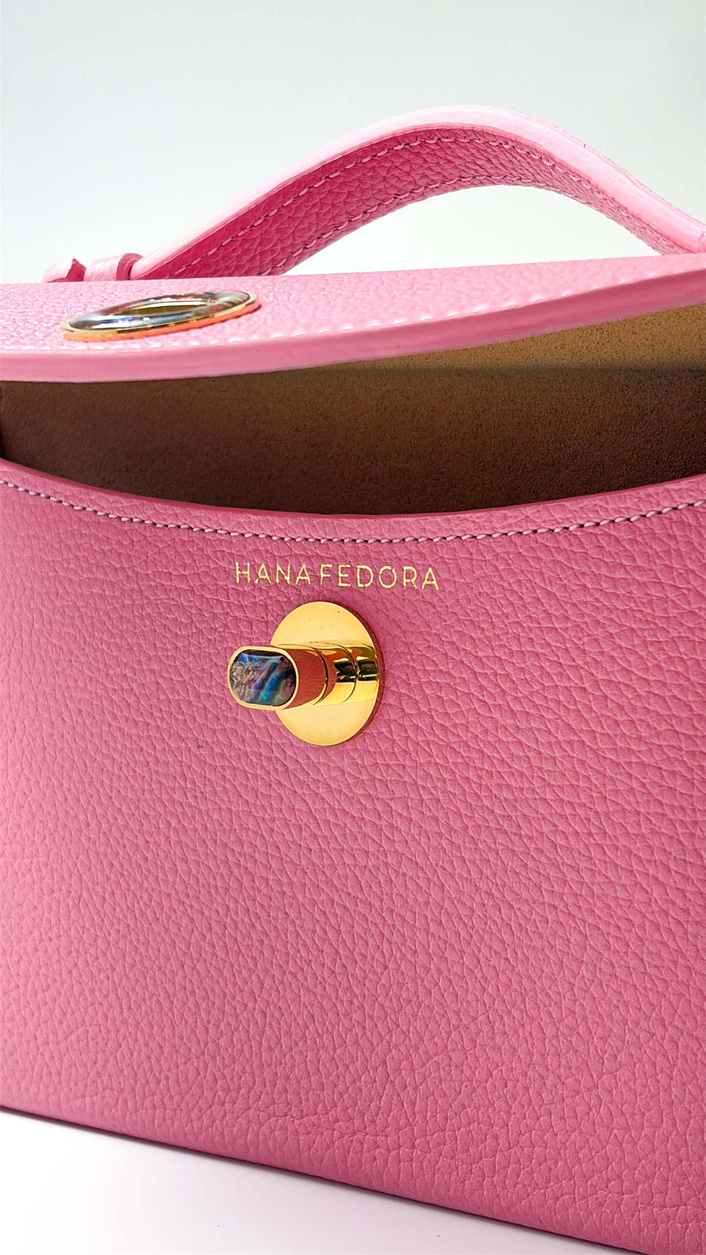 Sumi Crossbody in Sachet with Gold Abalone Lock