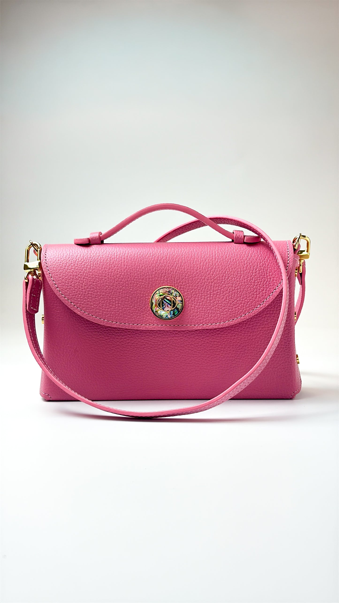 Sumi Crossbody in Sachet with Gold Abalone Lock