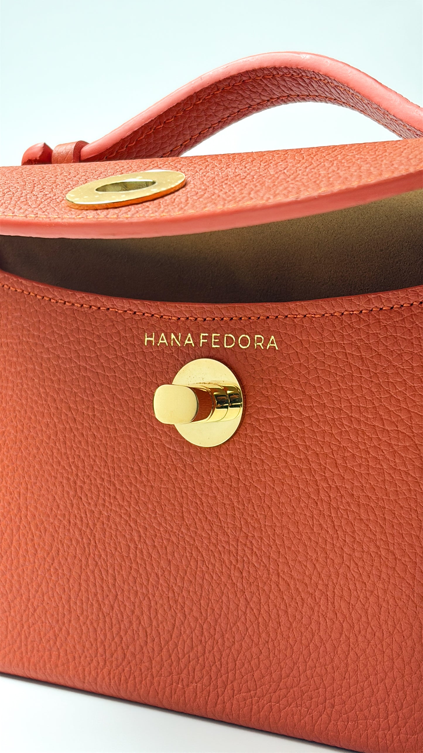 Sumi Crossbody in Butano with Gold Hardware