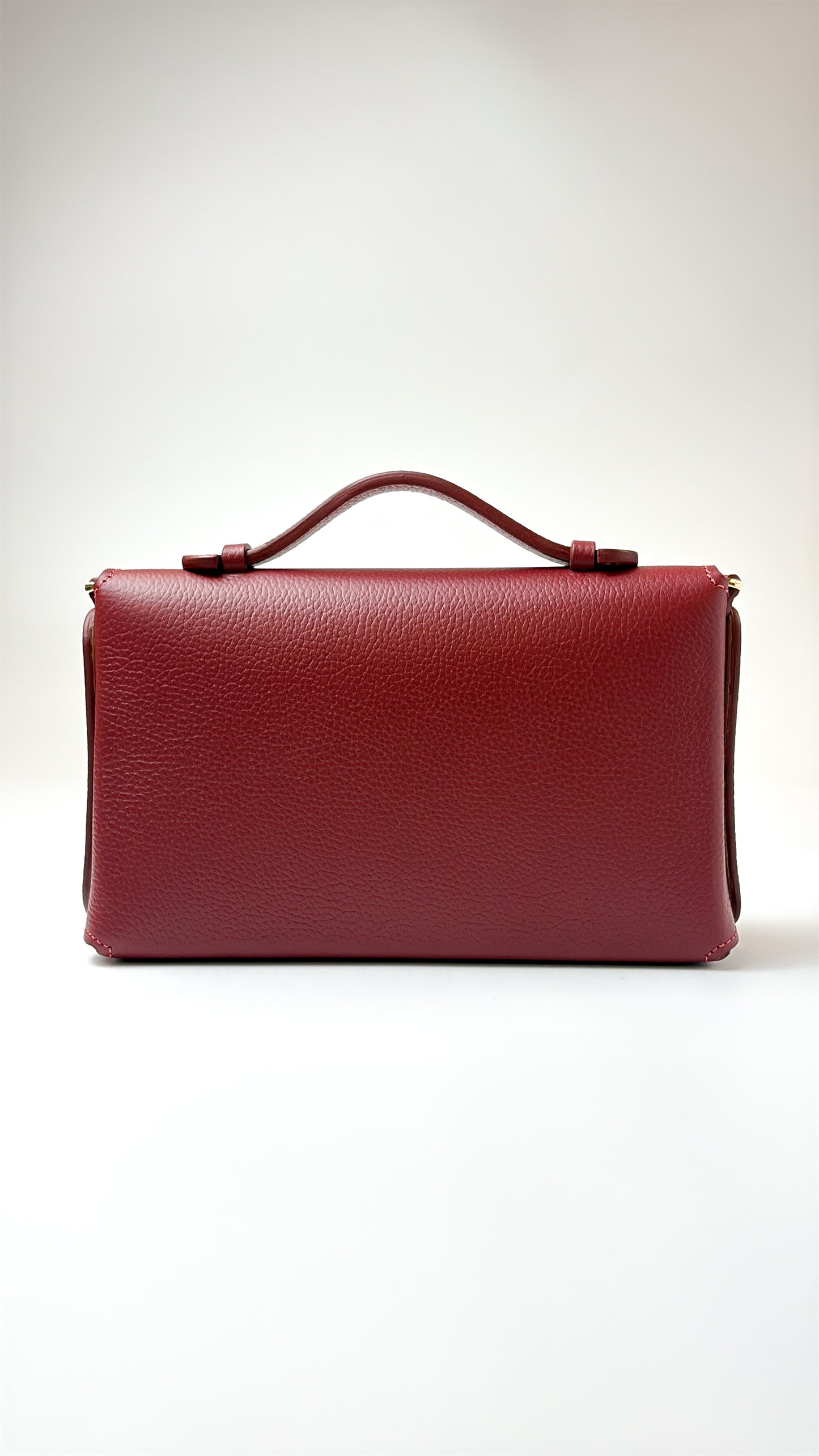 Sumi Crossbody Bag in Guinda with Gold Lock