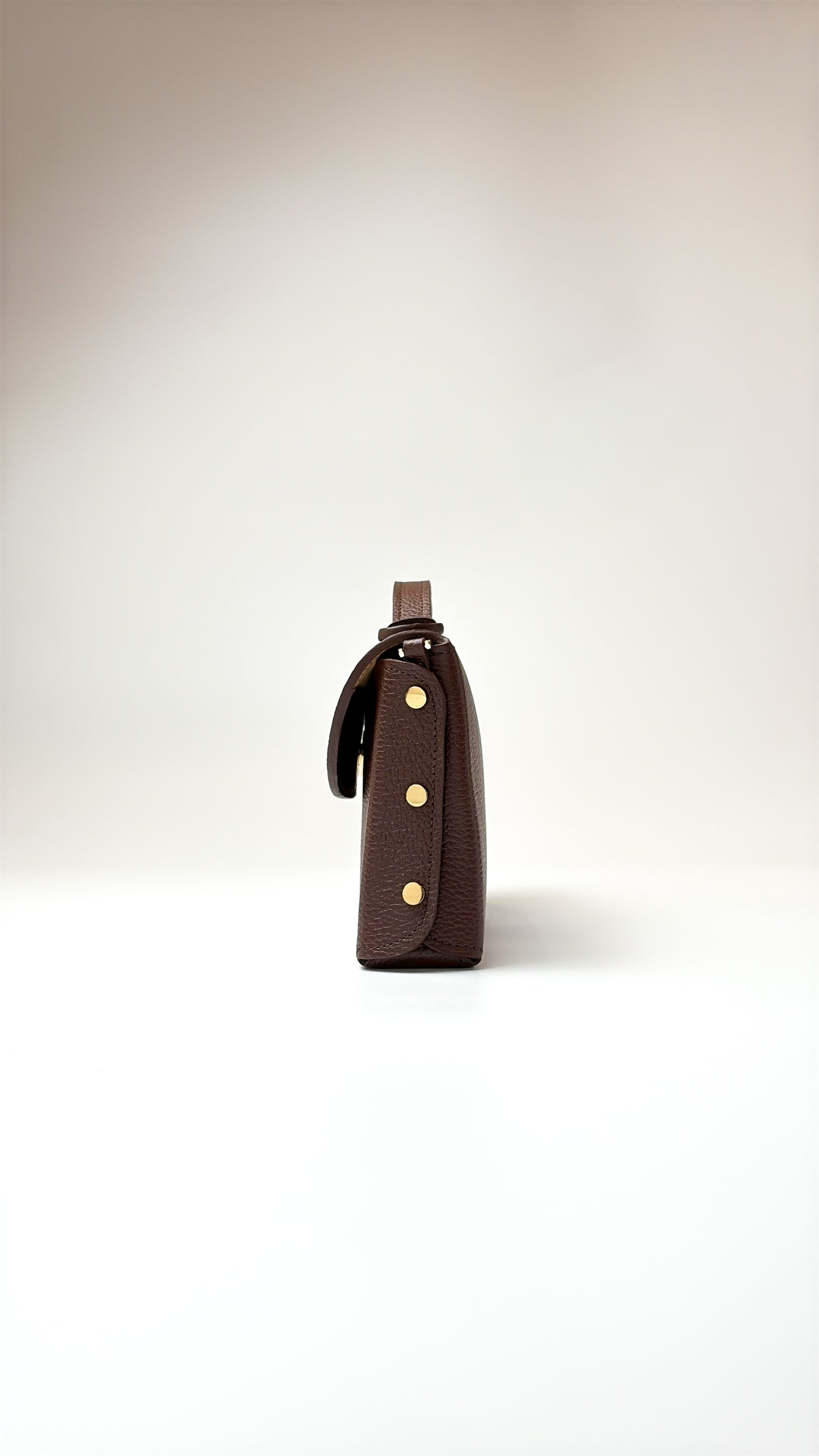 Sumi in Palisander with Gold Hardware