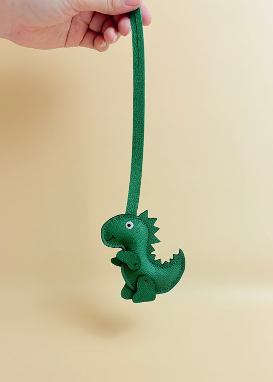 (Pre-Order) Dino-Dorable charm in Hierda