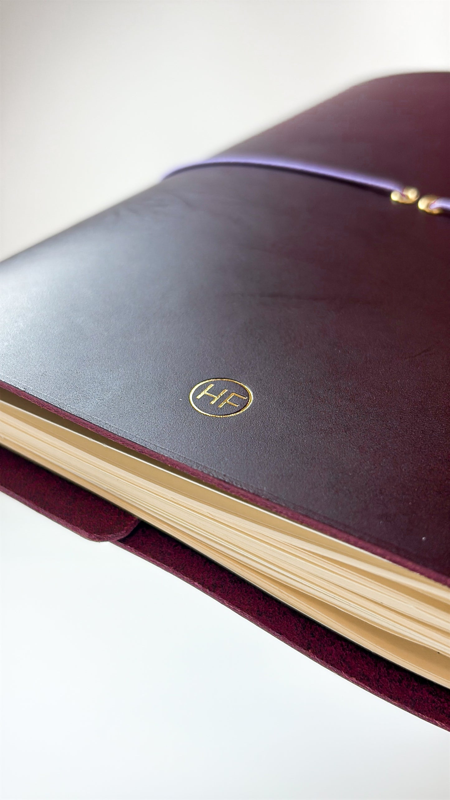 Leather Notebook Cover in Burdeos