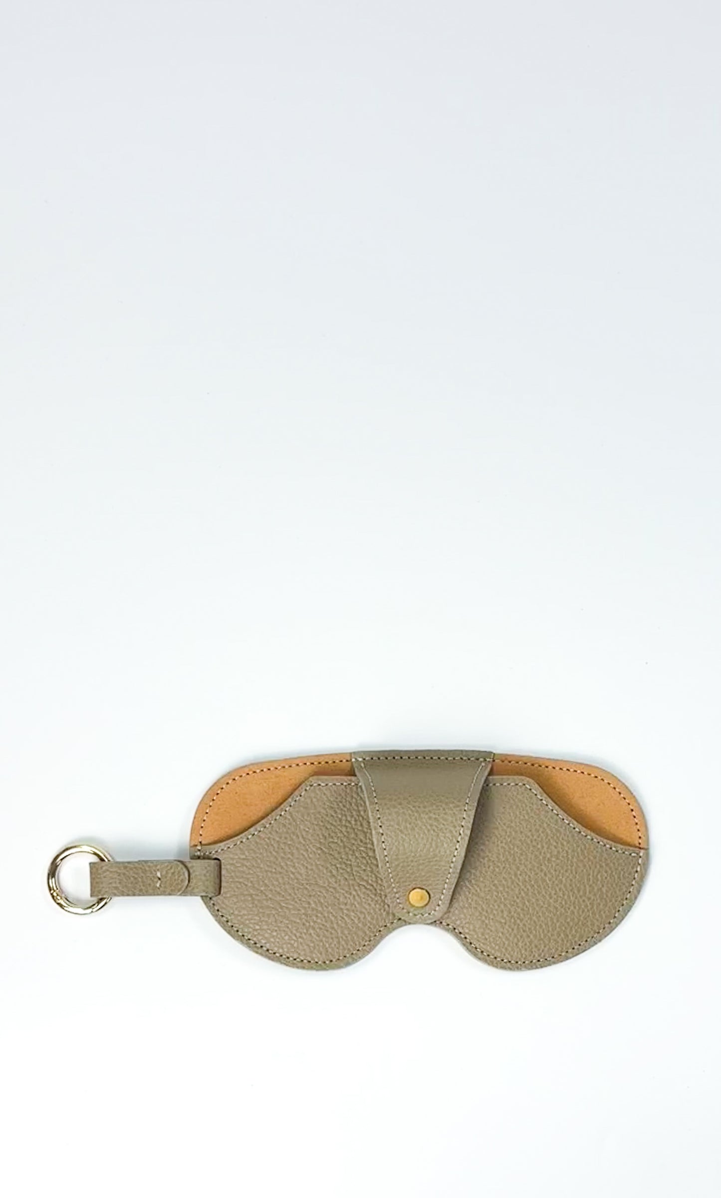 Sunglass Cover in Taupe